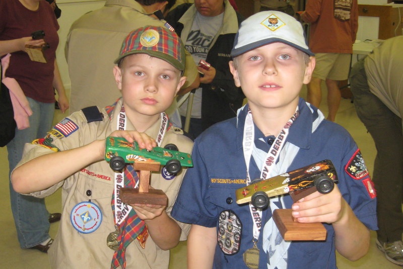 2010-Pack409-Blue-n-Gold - 251.jpg